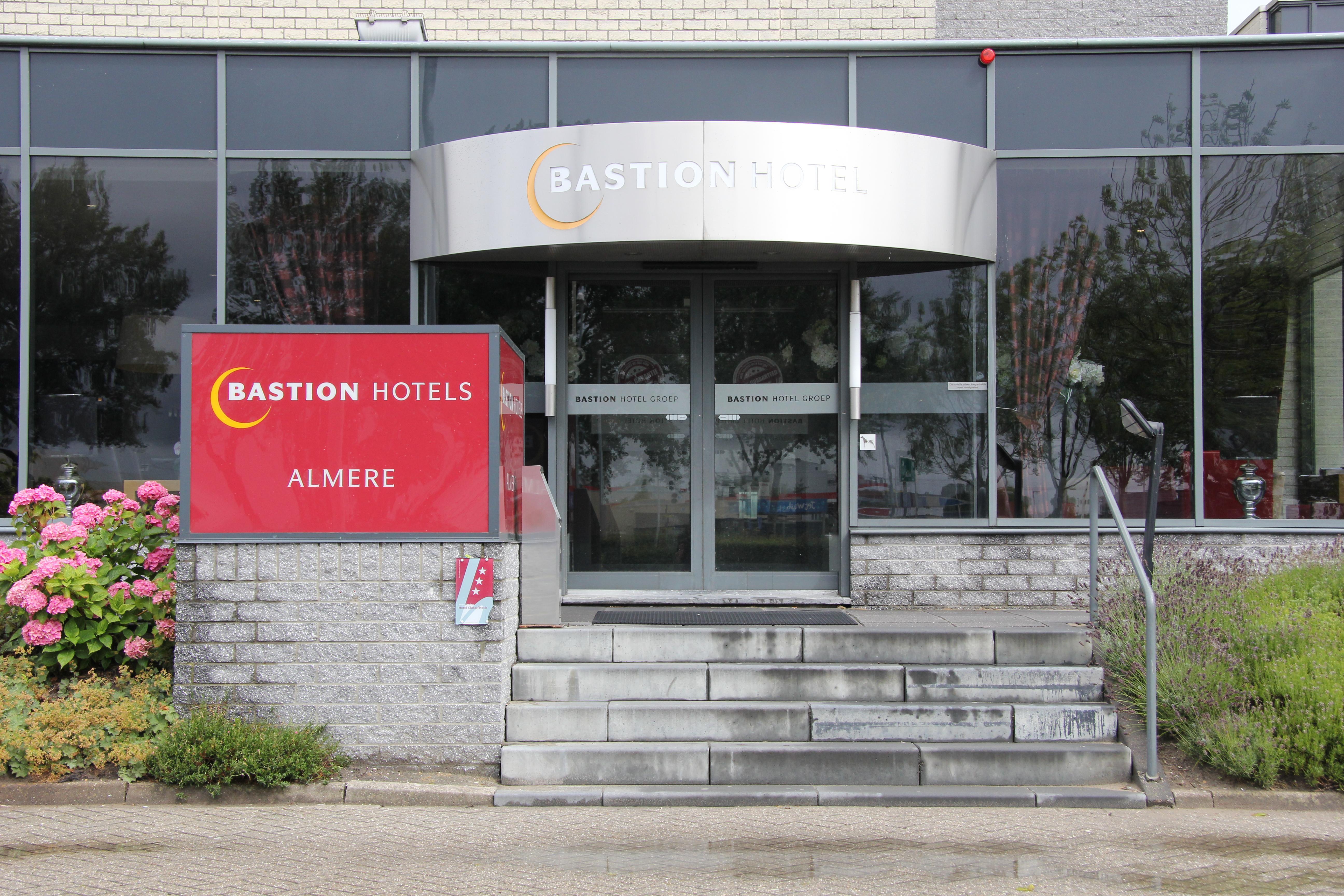 Bastion Hotel Almere Exterior foto