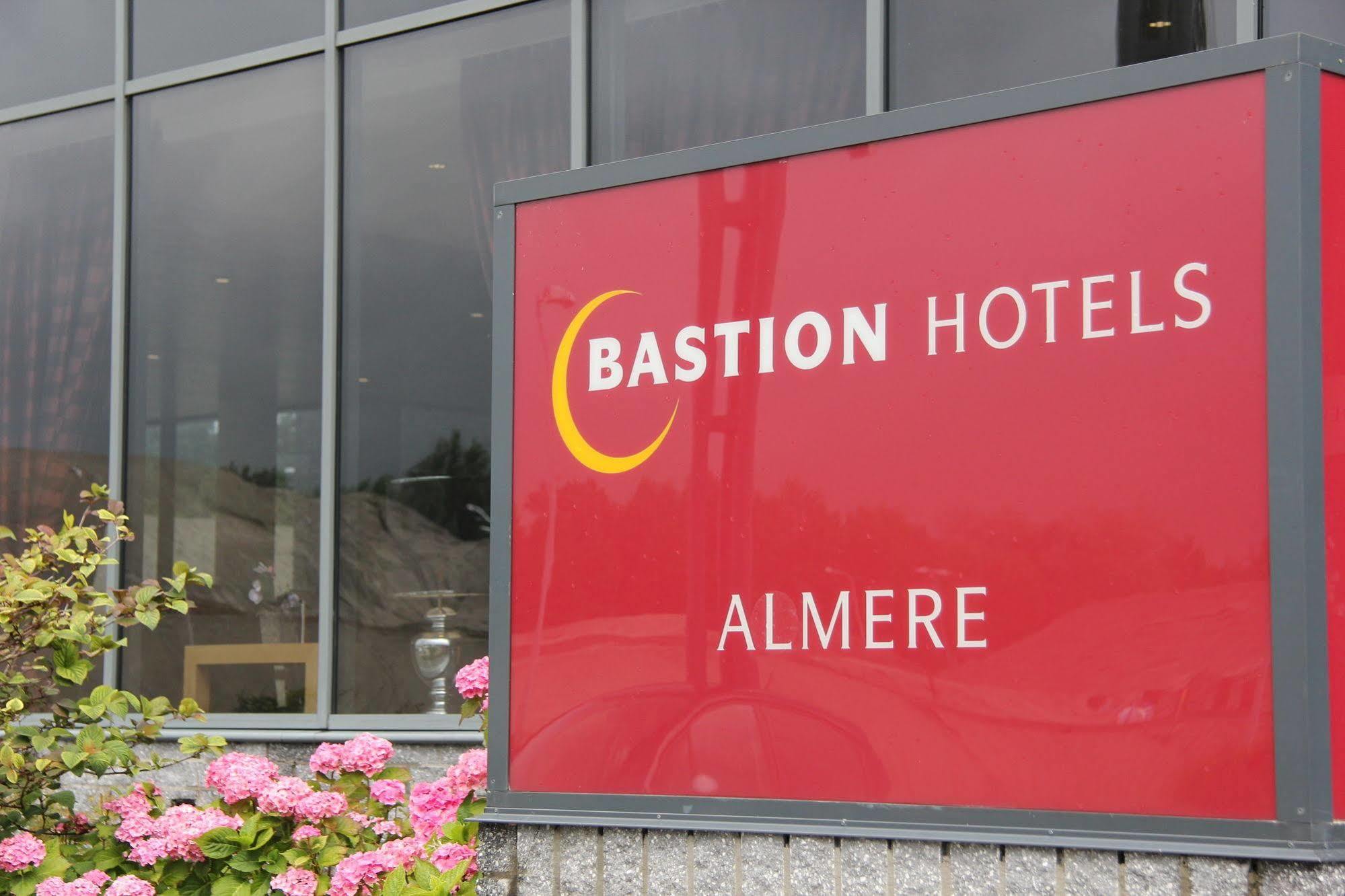 Bastion Hotel Almere Exterior foto